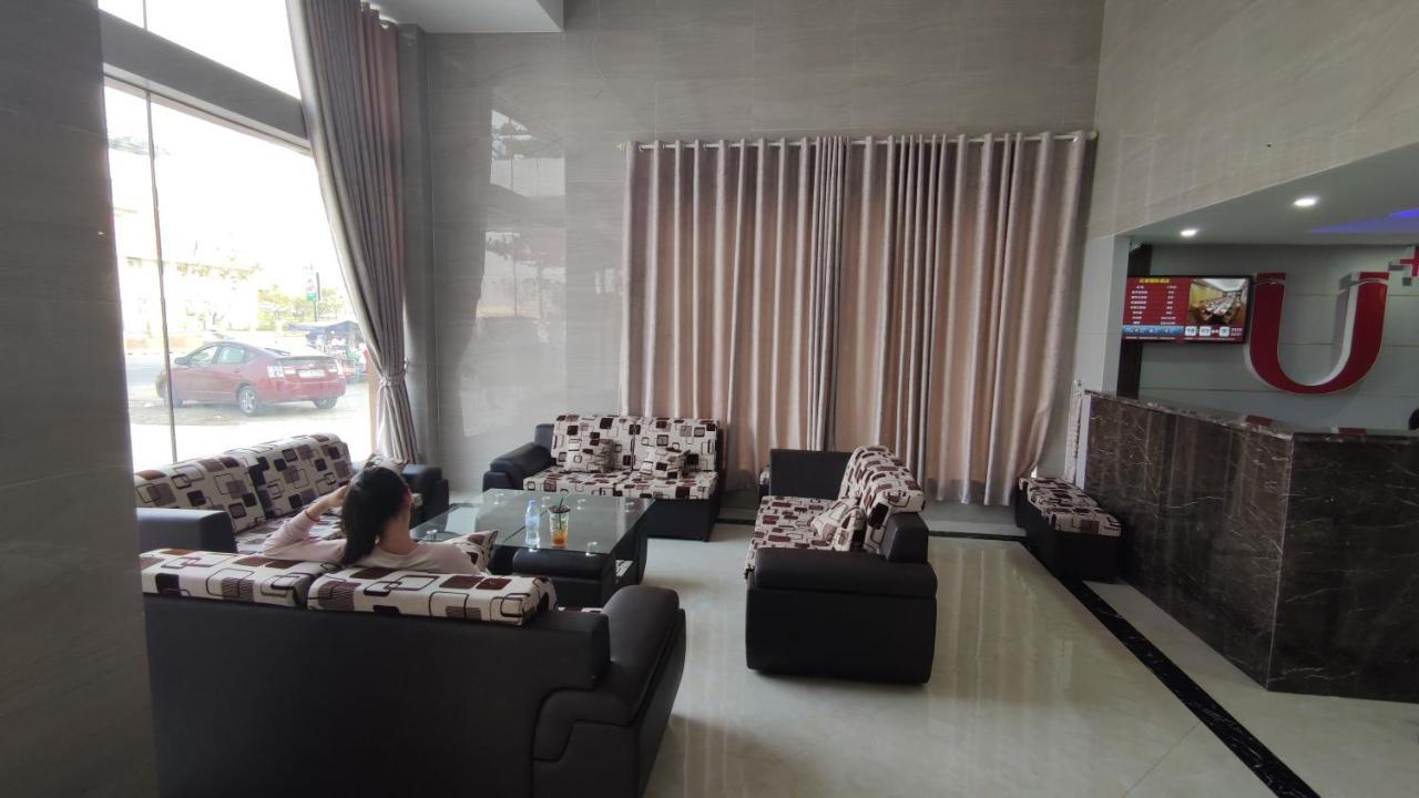 U Plus Internationl Hotel 优家国际酒店 Phnom Penh Extérieur photo