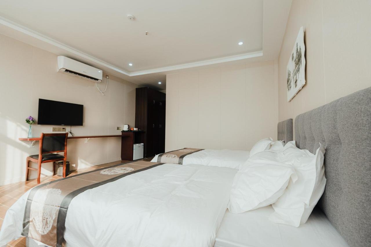 U Plus Internationl Hotel 优家国际酒店 Phnom Penh Extérieur photo